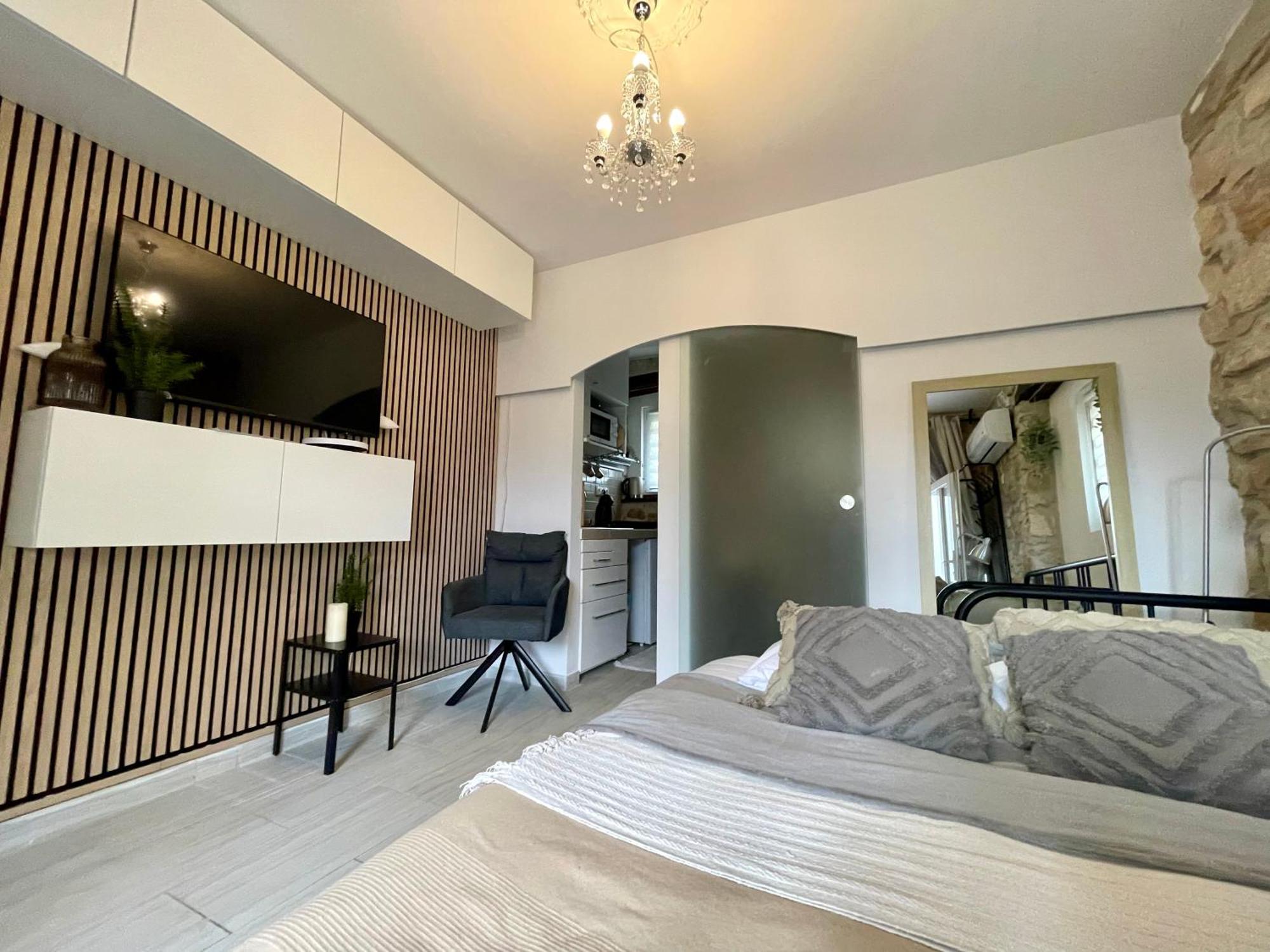 Villa Amore Radini Istrian Romantic Studio With Private Parking And Terrace Brtonigla Esterno foto
